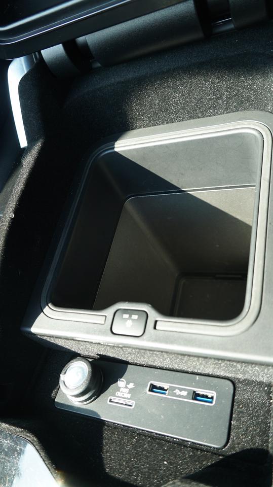 2020 Land Rover Range Rover HSE TD6 MERDIAN DRIVER PRO PK HEADS UP DISPLAY Photo