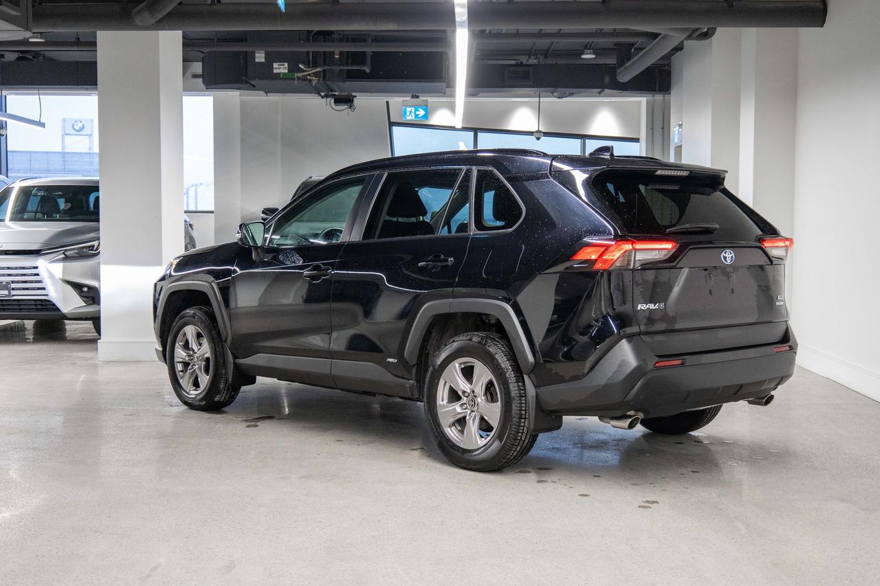 2023 Toyota RAV4 XLE Safety Certified Welcome Trades Photo3