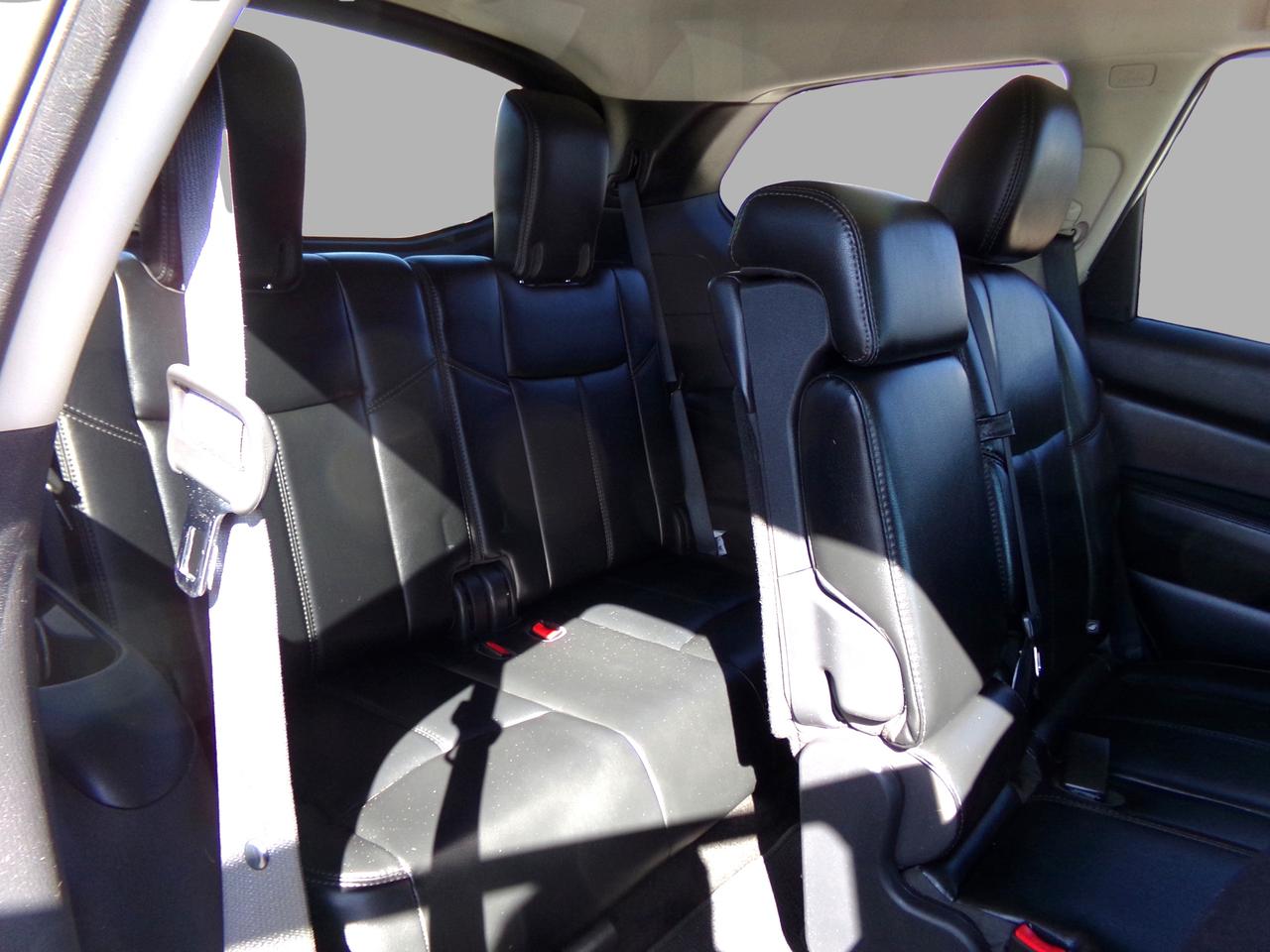 2016 Nissan Pathfinder SL AWD LEATHER Photo