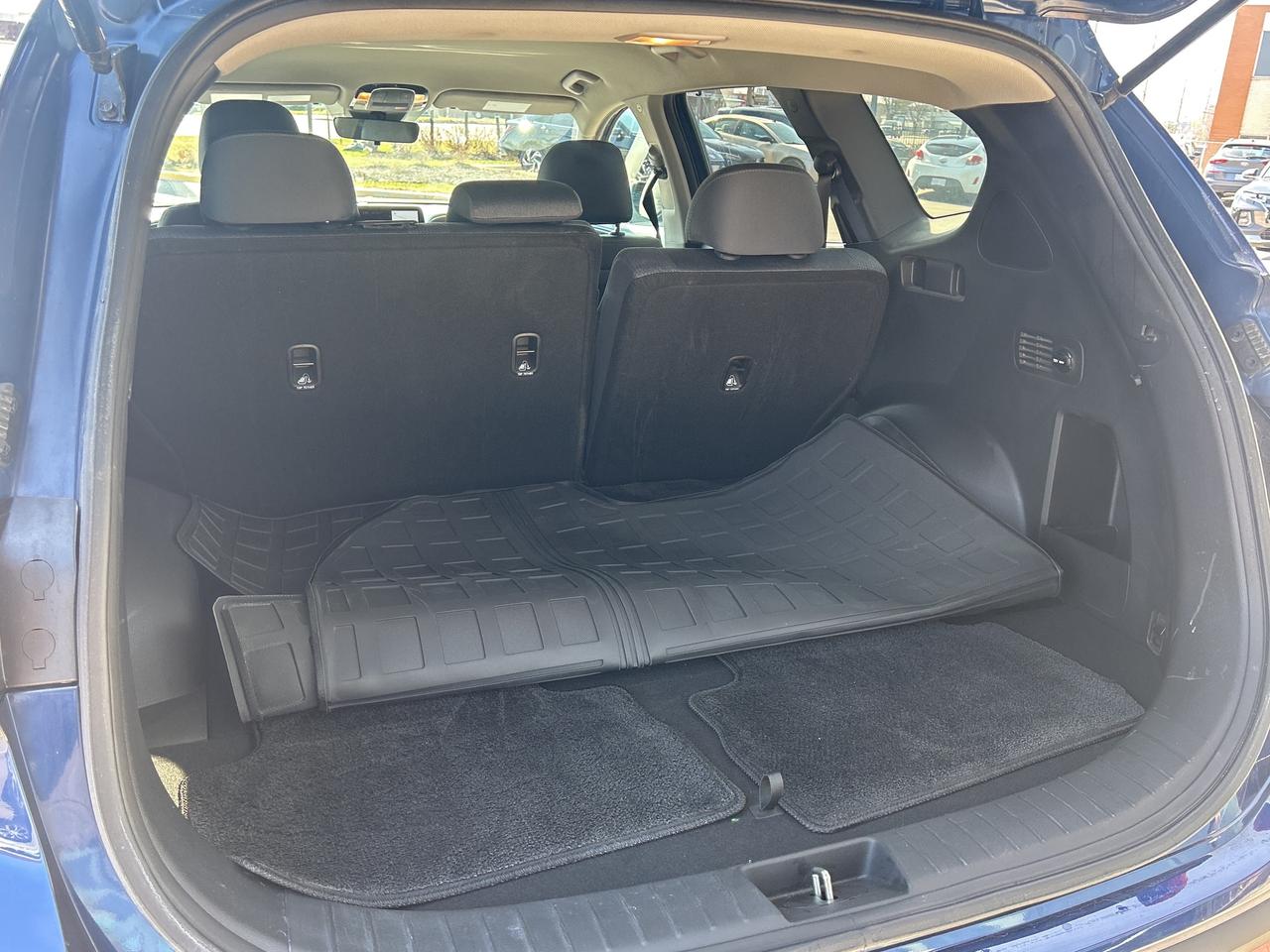 2023 Hyundai Santa Fe Preferred AWD   Starting from 5.29% OAC Photo