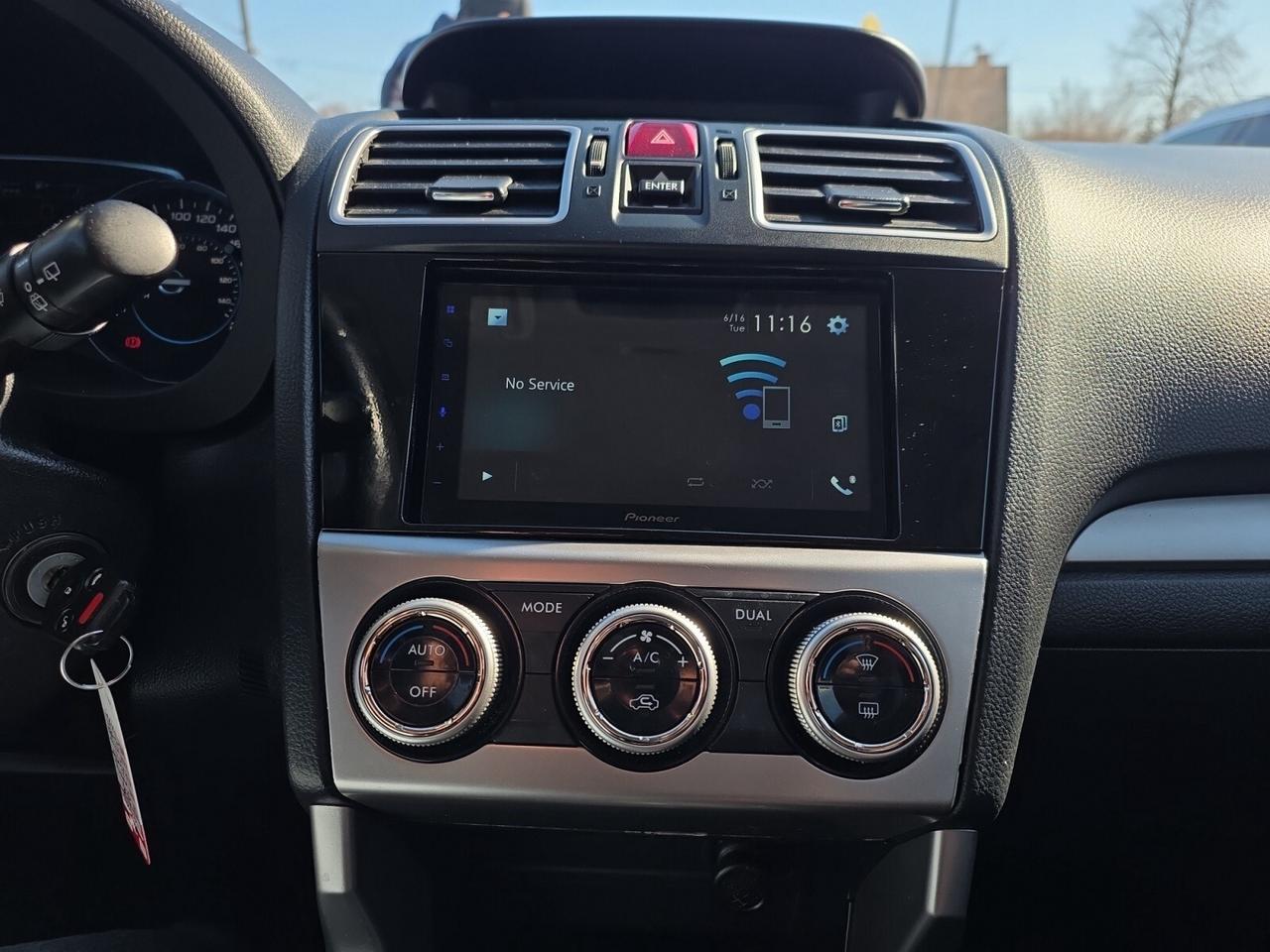 2018 Subaru Forester CAR PLAY - BLIND SPOT - PANORAMIC ROOF Photo