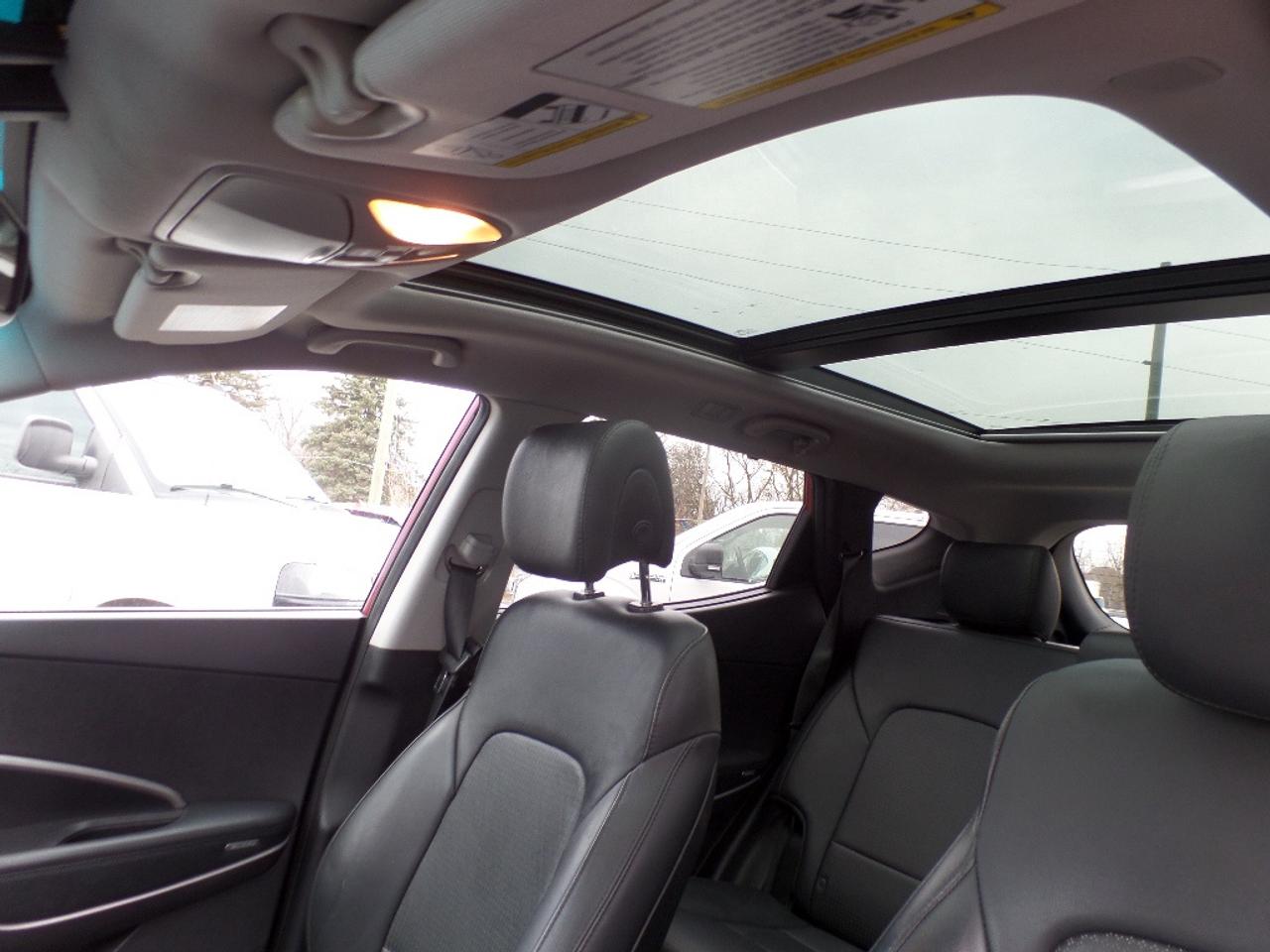 2015 Hyundai Santa Fe Sport AWD 4dr 2.0T Limited Photo