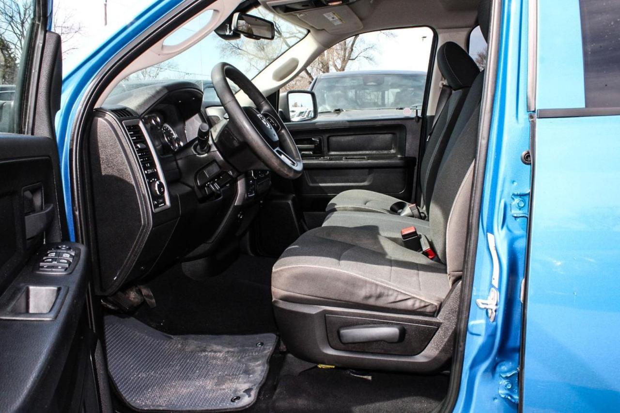 2021 RAM 1500 Classic Classic Tradesman Crew Cab 4x4  BedCover SiriusXM Photo