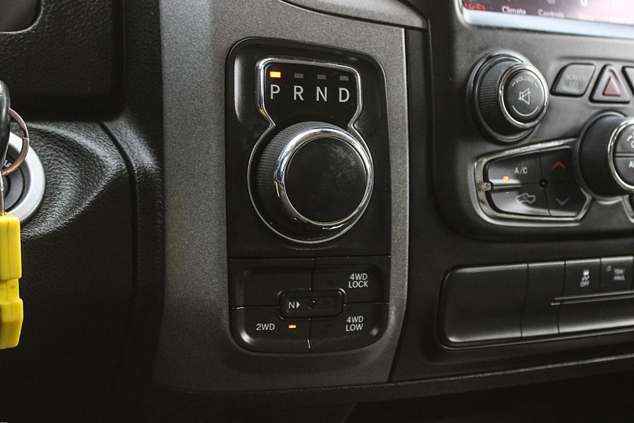 2021 RAM 1500 Classic Classic Tradesman Crew Cab 4x4  BedCover SiriusXM Photo
