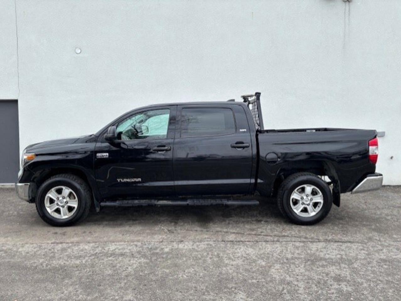 2021 Toyota Tundra 4x4 Crewmax SR5 **CAMERA-BLUETOOTH-ALLOYS-FINANCE* Photo