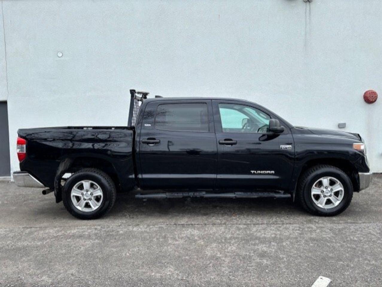 2021 Toyota Tundra 4x4 Crewmax SR5 **CAMERA-BLUETOOTH-ALLOYS-FINANCE* Photo