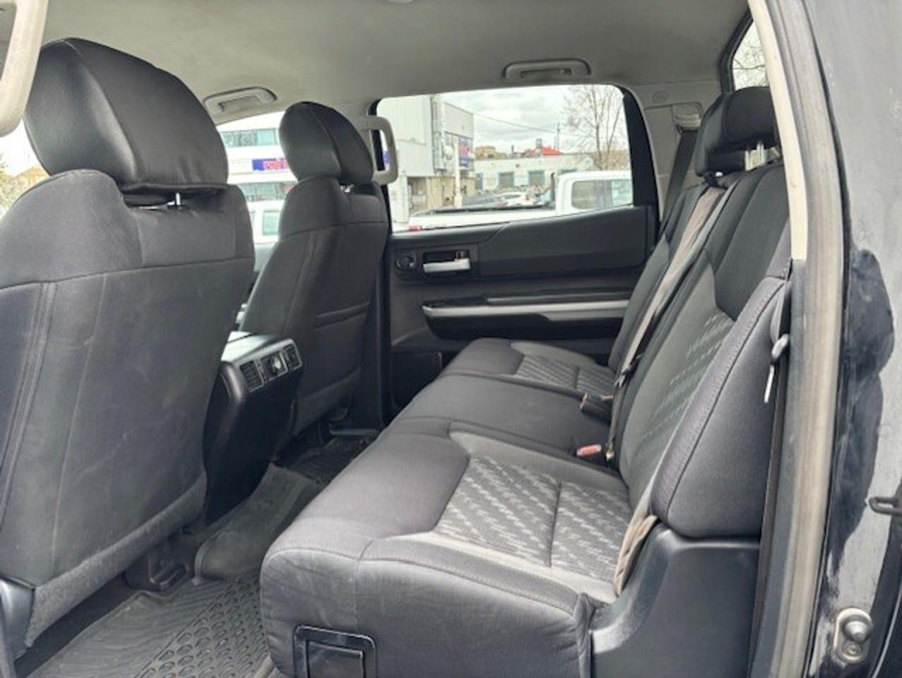 2021 Toyota Tundra 4x4 Crewmax SR5 **CAMERA-BLUETOOTH-ALLOYS-FINANCE* Photo