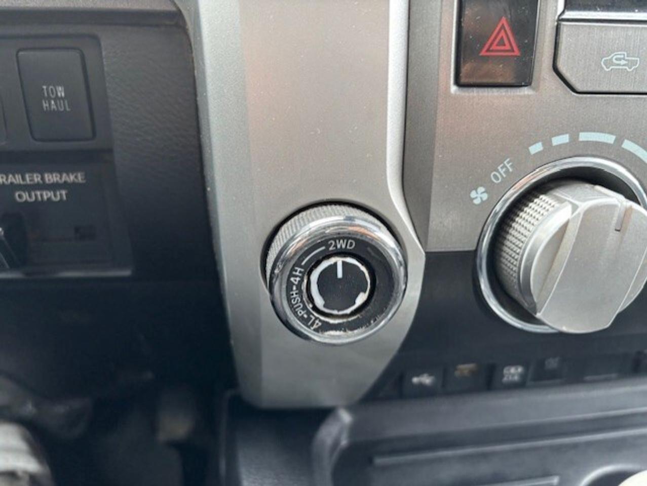 2021 Toyota Tundra 4x4 Crewmax SR5 **CAMERA-BLUETOOTH-ALLOYS-FINANCE* Photo