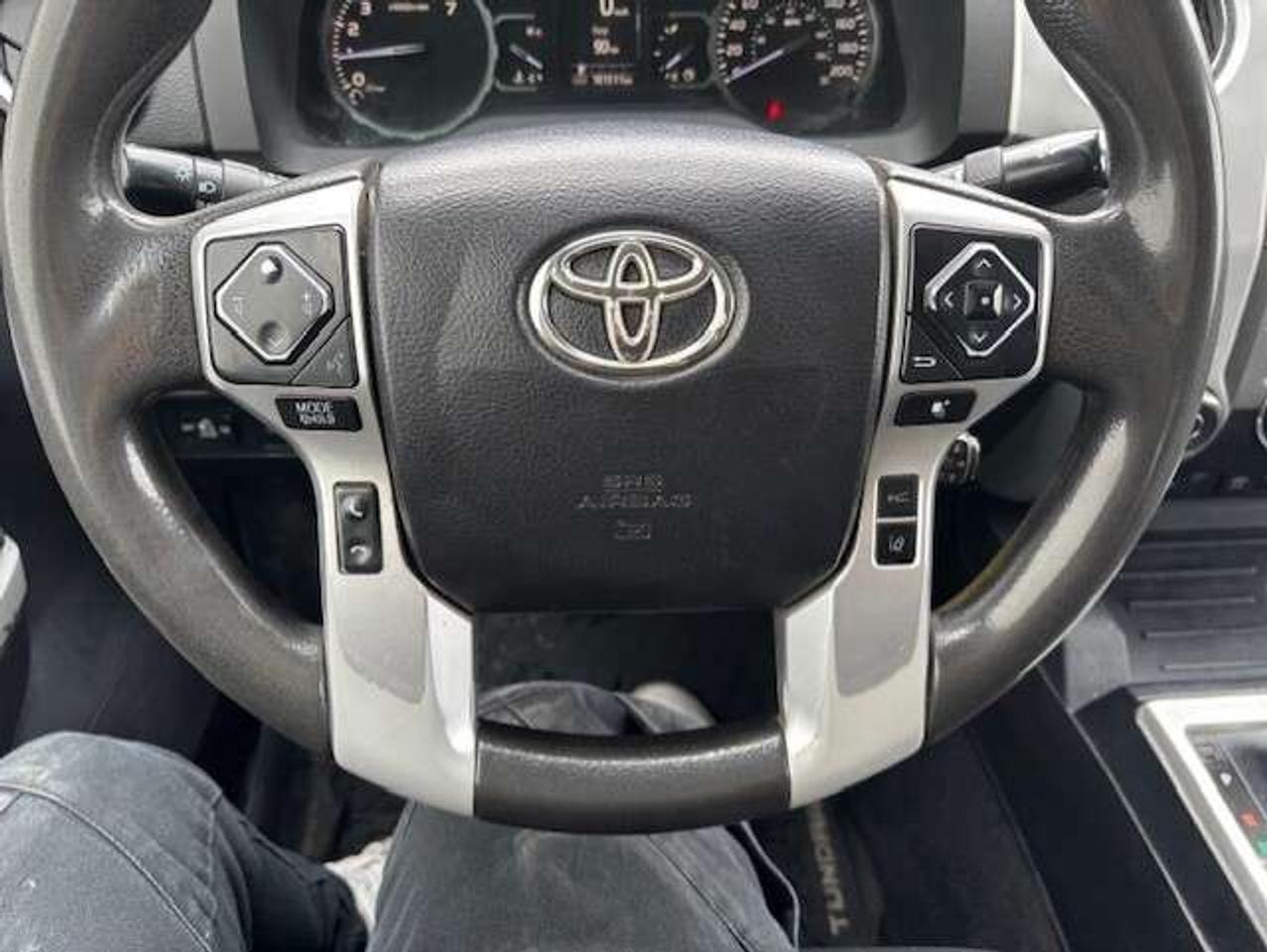 2021 Toyota Tundra 4x4 Crewmax SR5 **CAMERA-BLUETOOTH-ALLOYS-FINANCE* Photo