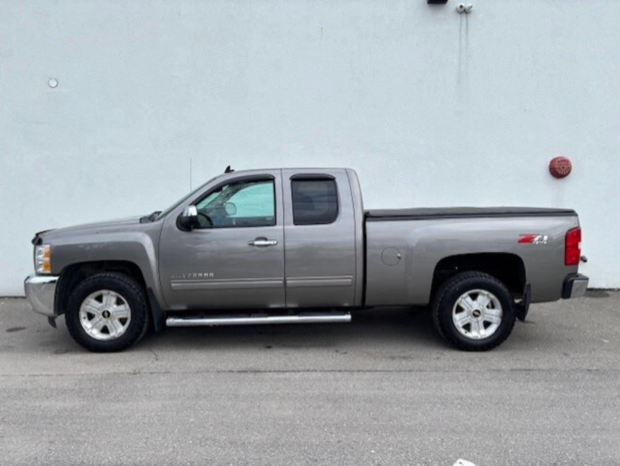 2013 Chevrolet Silverado 1500 LT 4WD Z71 EXTENDED CAB 1 OWNER-TONNEAU-CERTIFIED Photo