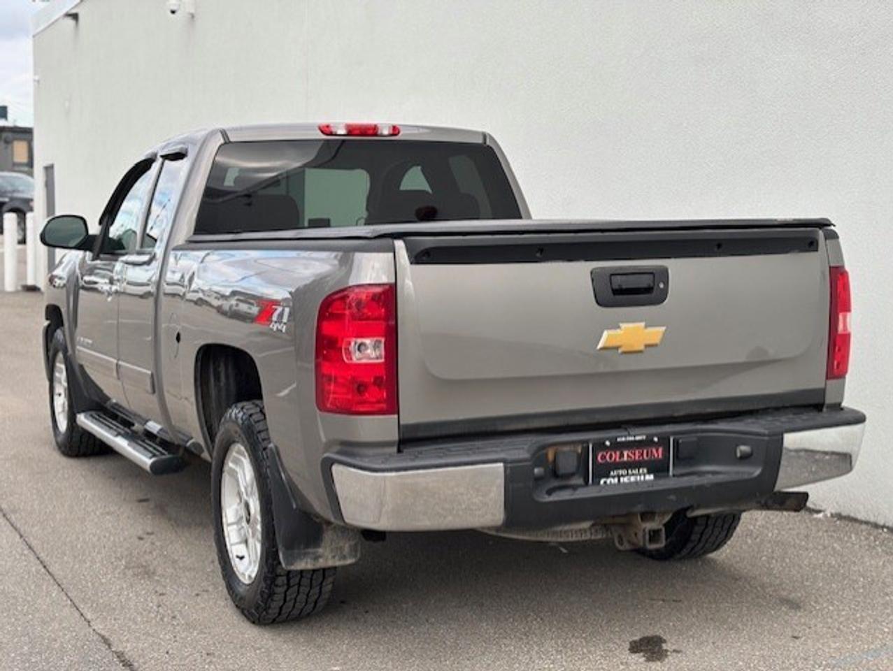 2013 Chevrolet Silverado 1500 LT 4WD Z71 EXTENDED CAB 1 OWNER-TONNEAU-CERTIFIED Photo
