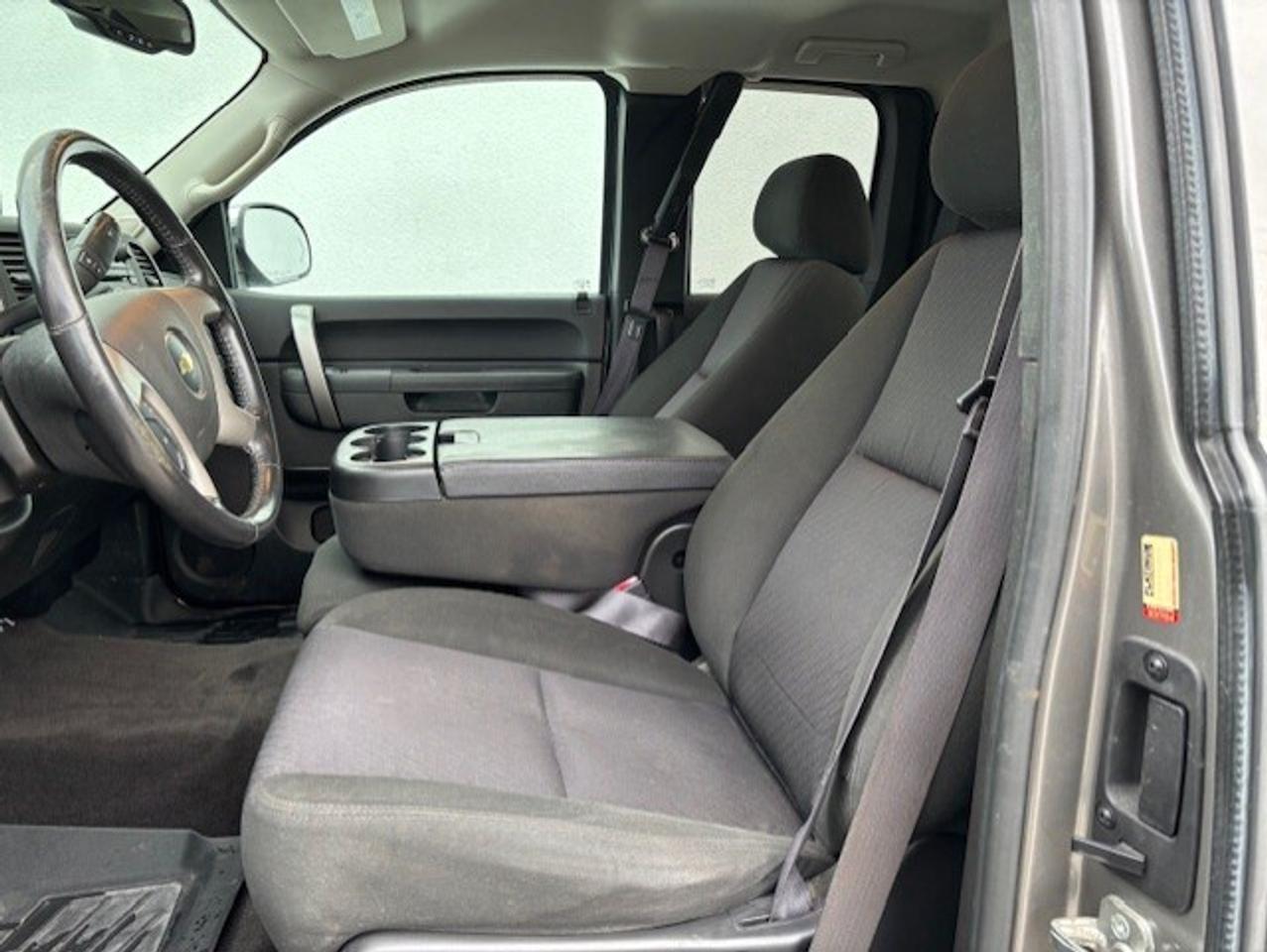 2013 Chevrolet Silverado 1500 LT 4WD Z71 EXTENDED CAB 1 OWNER-TONNEAU-CERTIFIED Photo