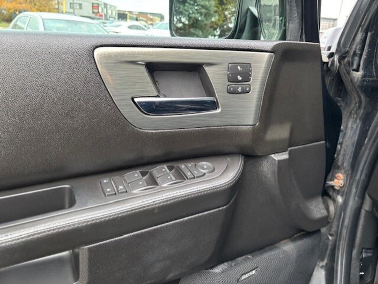 2008 Hummer H2 4WD **ROOF-LEATHER-7 PASSENGER-6.2L V8-CERTIFIED** Photo