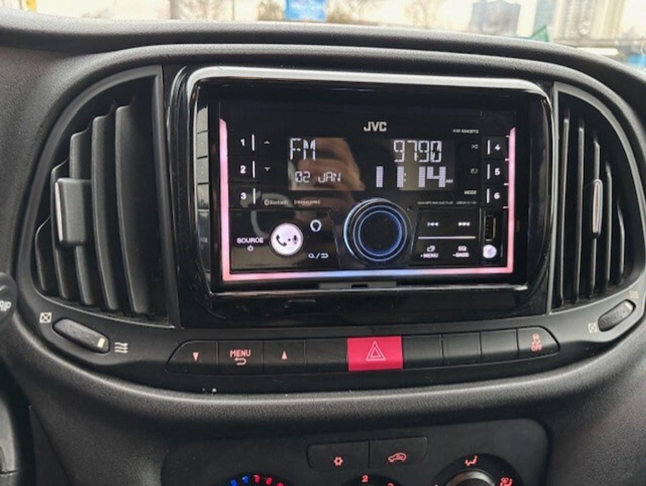 2015 RAM Promaster City Wagon ST **ONLY 160KM-DIVIDER-CERTIFIED-WE FINANCE** Photo