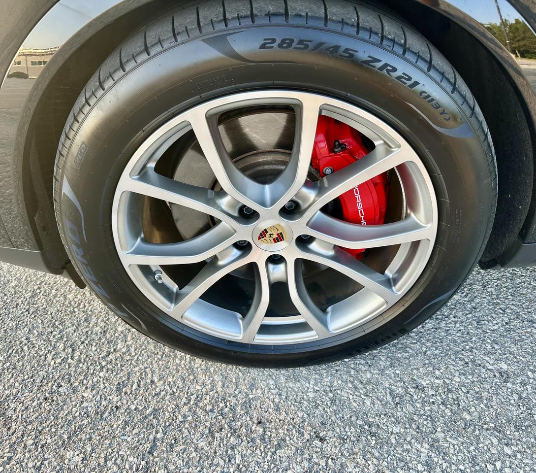 2024 Porsche Cayenne S COUPE PREM PLUS CHRONO AIR SUSP CPO WARRANTY FIN Photo