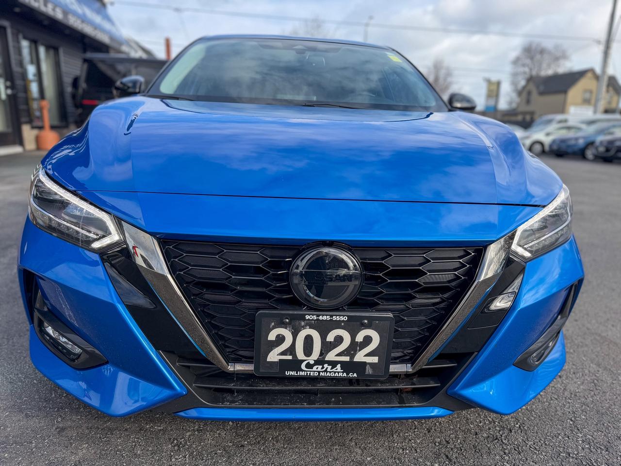 2022 Nissan Sentra SR CVT Photo