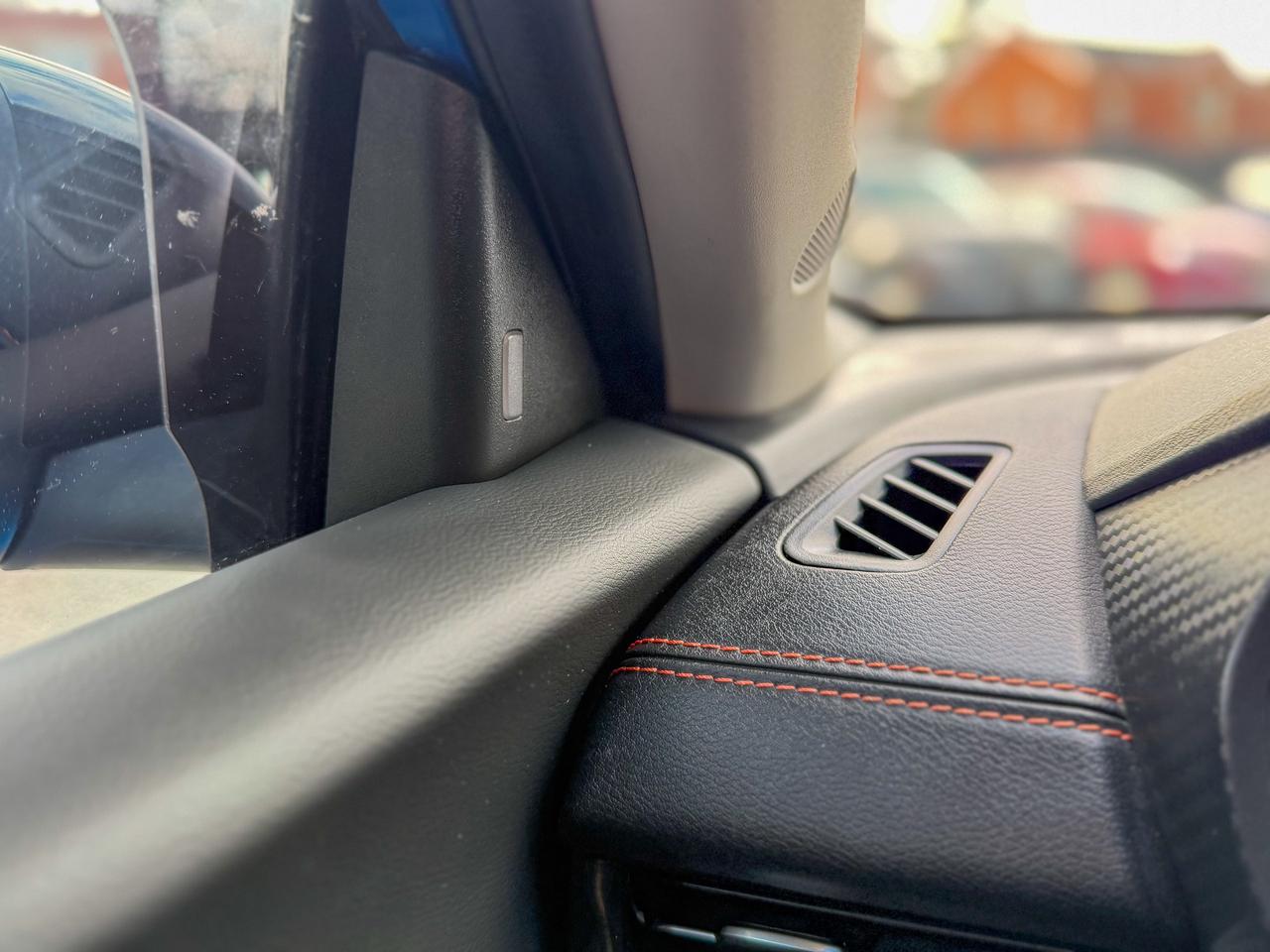 2022 Nissan Sentra SR CVT Photo