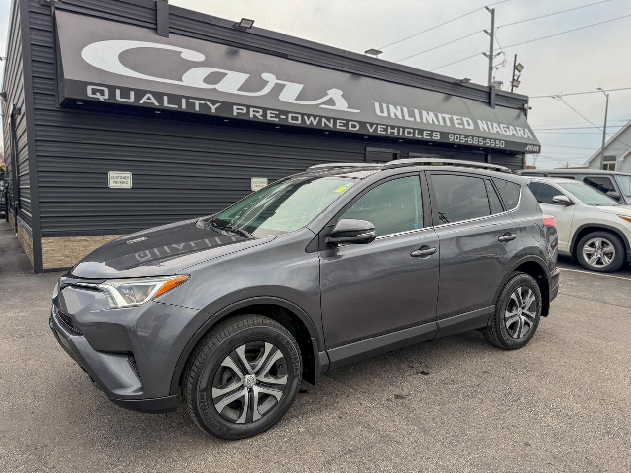 2017 Toyota RAV4 LE/1 OWNER/CAMERA/ACC/LANE ASSIST/2.5L/ECO Photo0