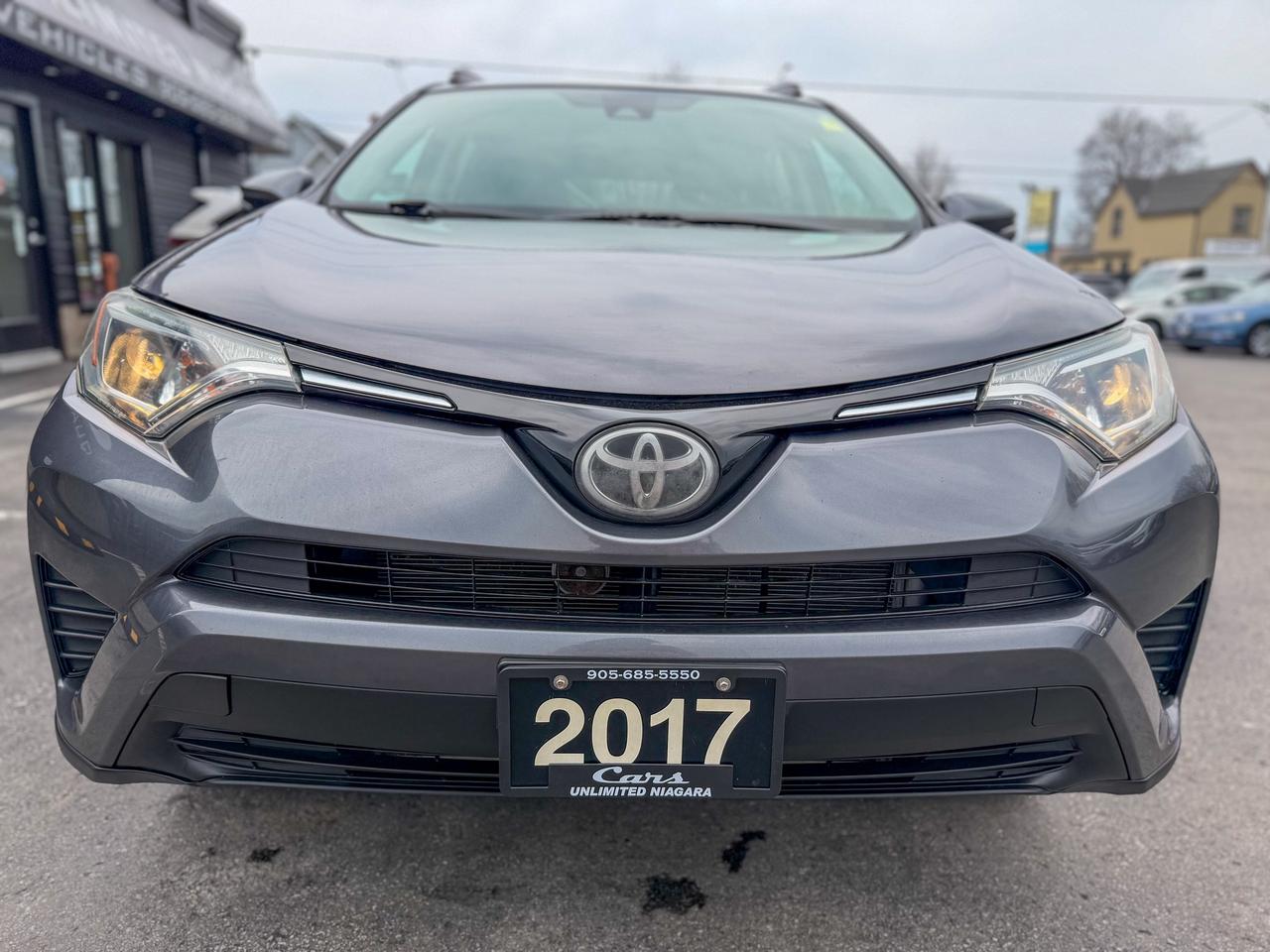 2017 Toyota RAV4 LE/1 OWNER/CAMERA/ACC/LANE ASSIST/2.5L/ECO Photo