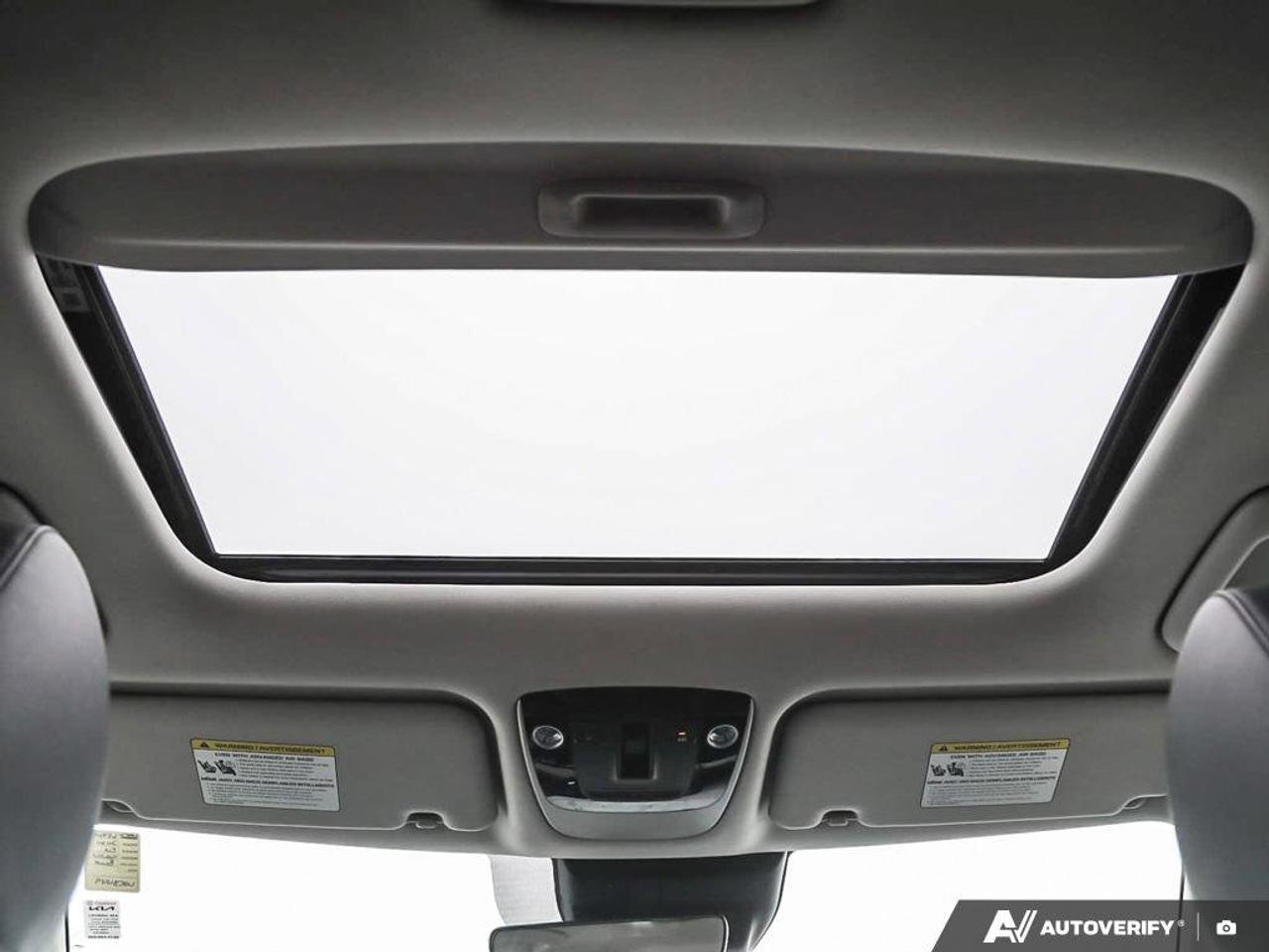 2024 Kia Seltos EX   AWD   Leather   Sunroof   Heated Steering Whe Photo