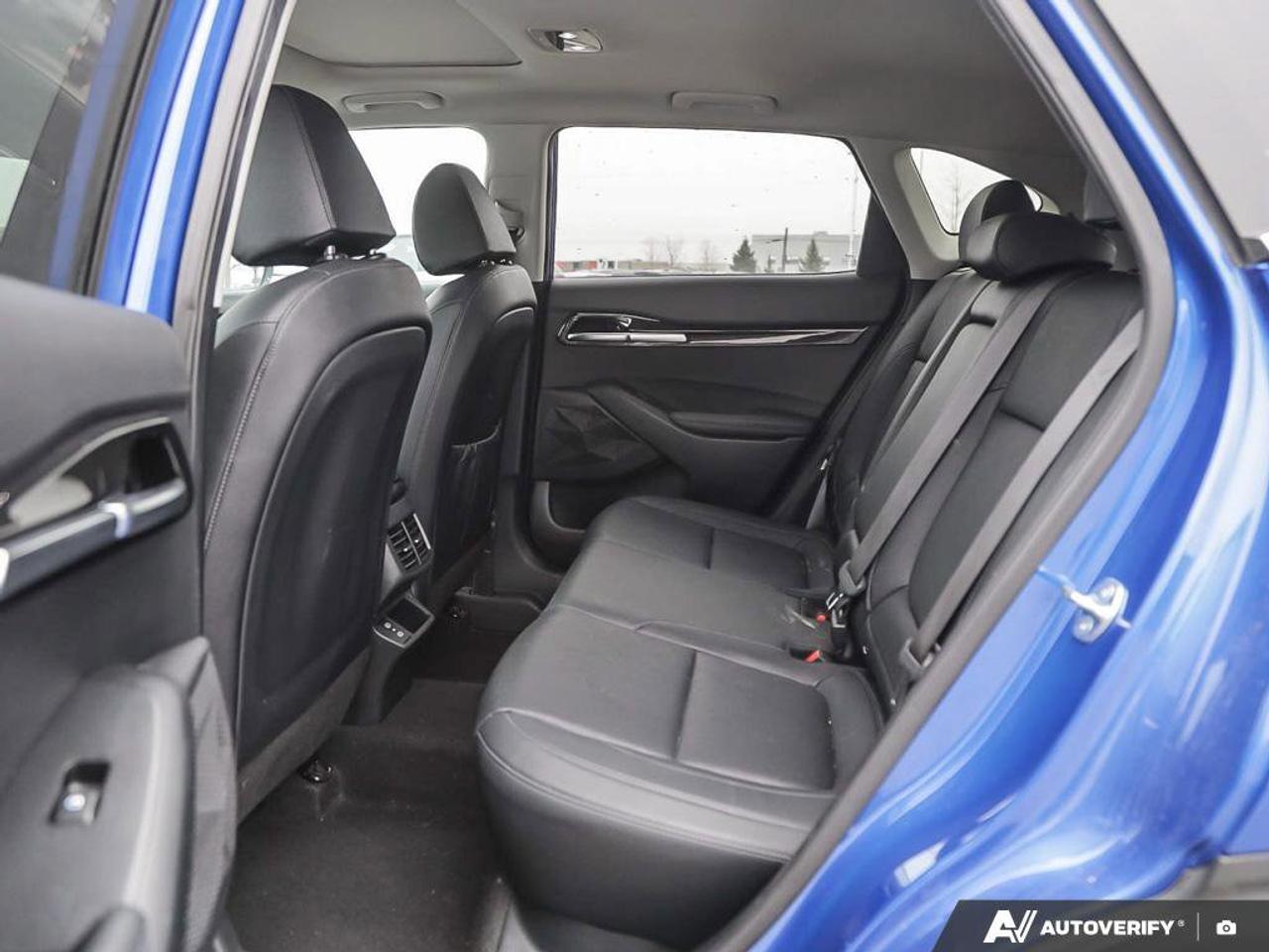 2024 Kia Seltos EX   AWD   Leather   Sunroof   Heated Steering Whe Photo