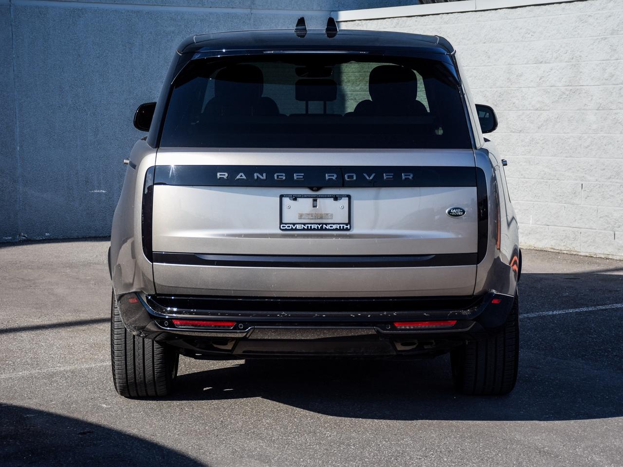 2023 Land Rover Range Rover P530 SE SWB Photo