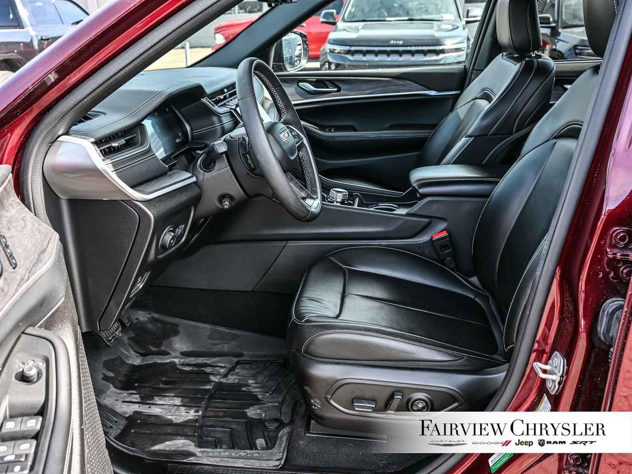 2024 Jeep Grand Cherokee Limited PANO ROOF   LUX PKG   360 CAMERA   CARPLAY Photo