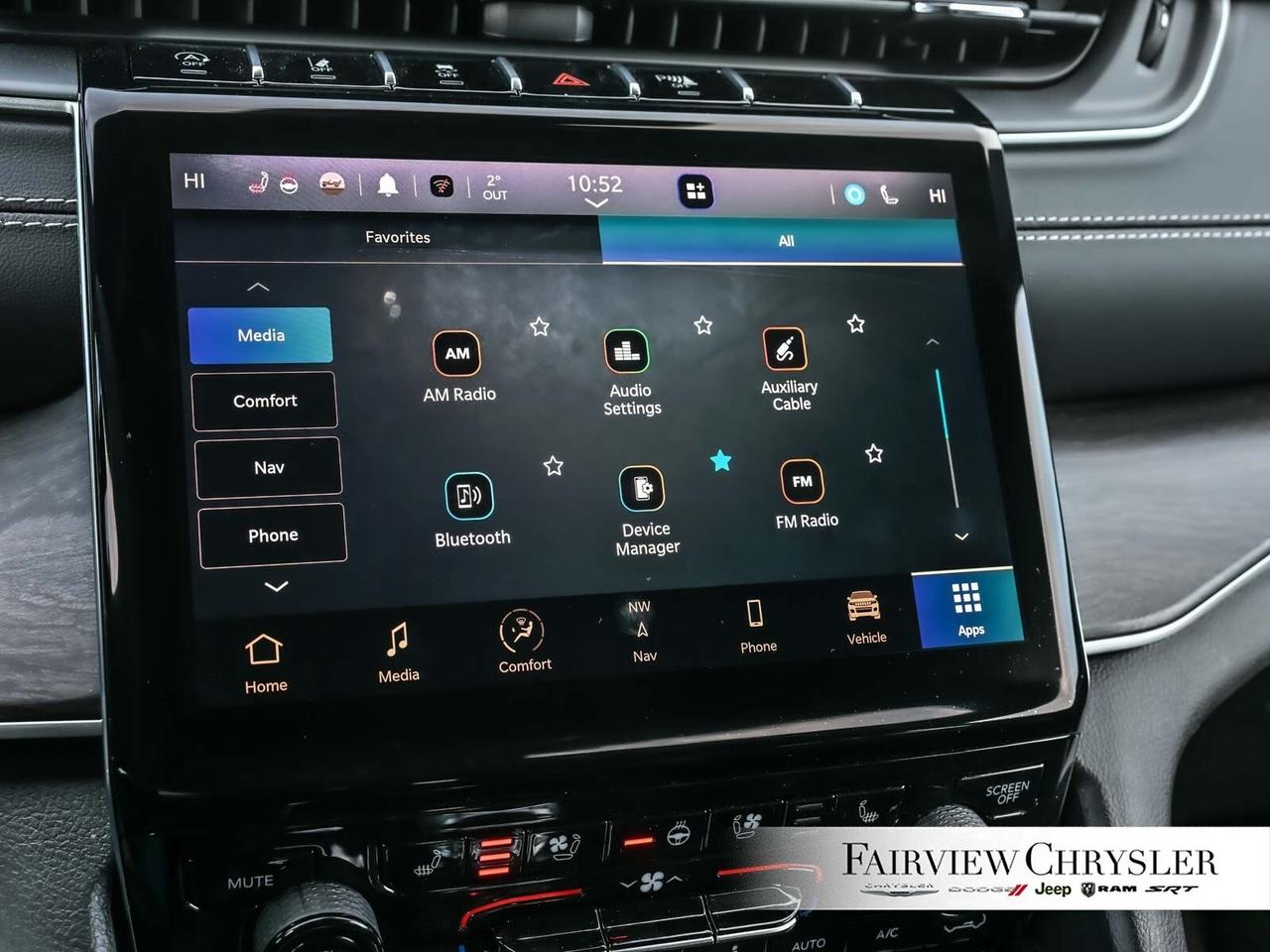 2024 Jeep Grand Cherokee Limited PANO ROOF   LUX PKG   360 CAMERA   CARPLAY Photo