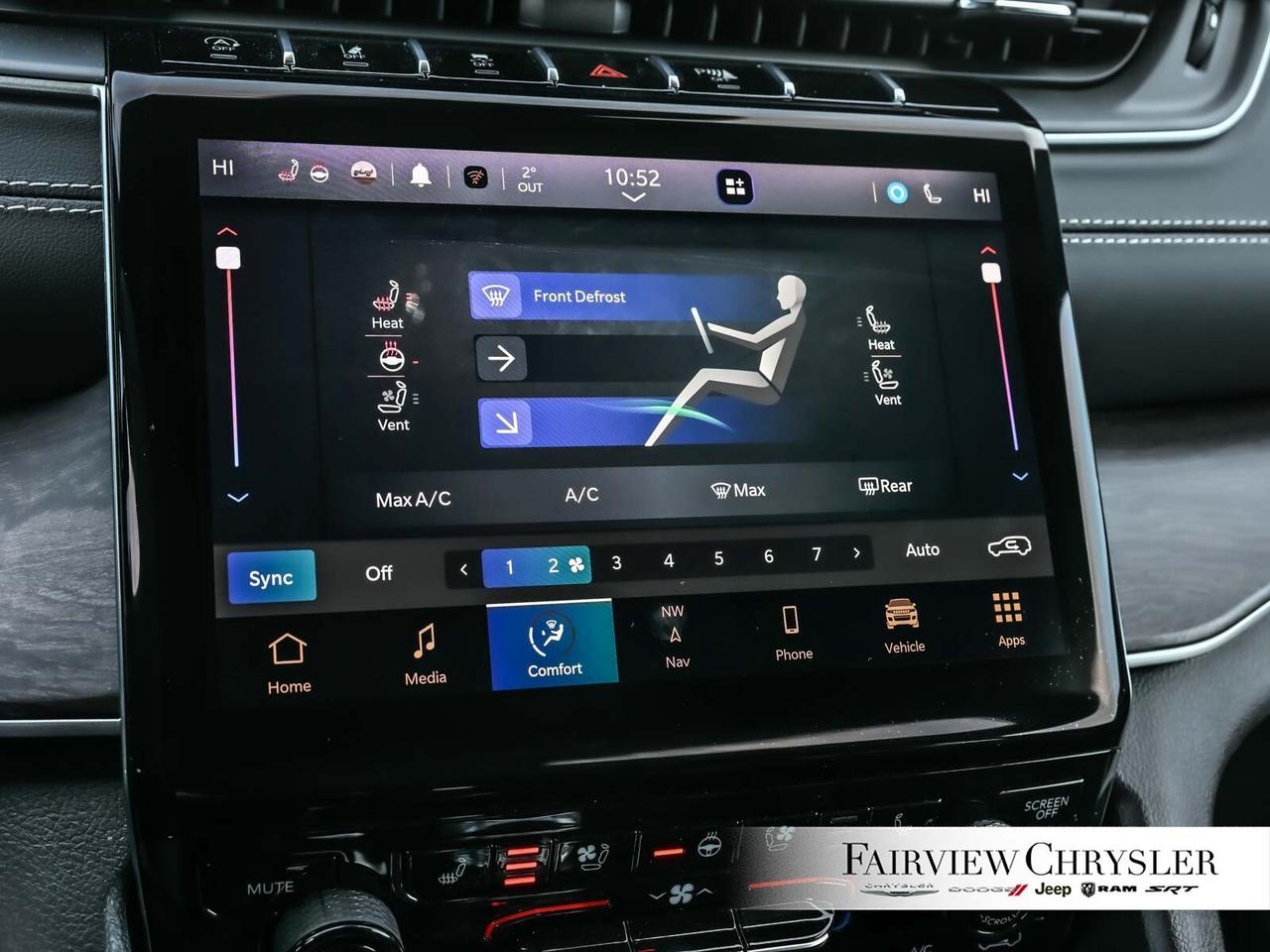 2024 Jeep Grand Cherokee Limited PANO ROOF   LUX PKG   360 CAMERA   CARPLAY Photo