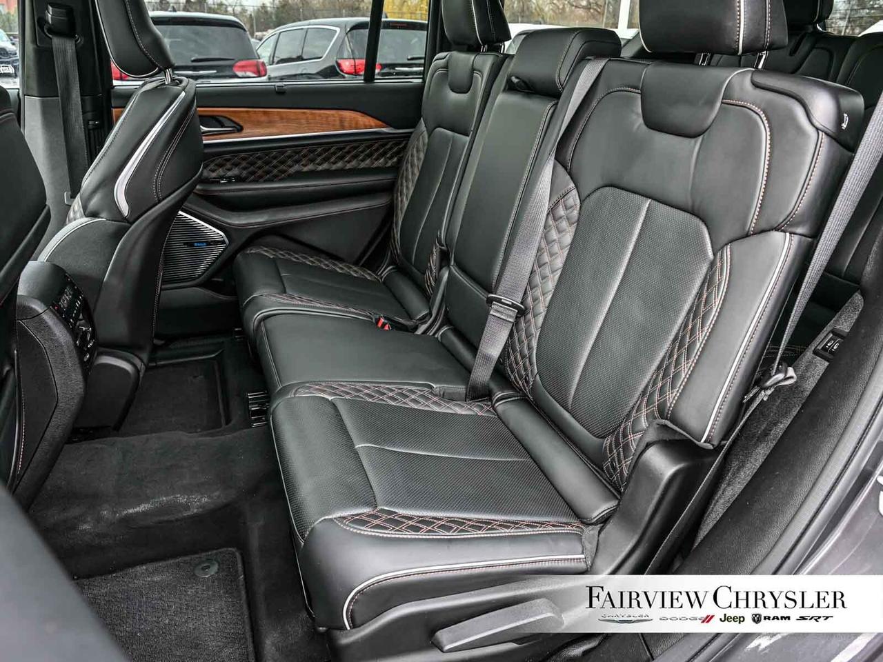 2024 Jeep Grand Cherokee L Summit RESERVE   HIGH ALTITUDE   PANO ROOF   LEATH Photo