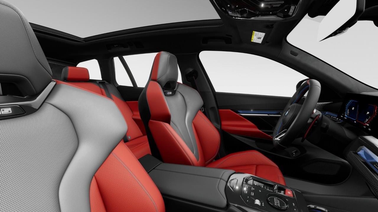 2026 BMW M5 Base 4dr All-Wheel Drive Touring Photo