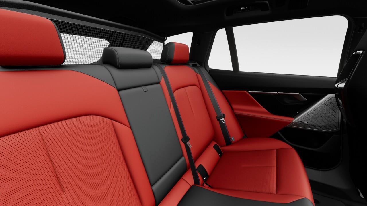 2026 BMW M5 Base 4dr All-Wheel Drive Touring Photo