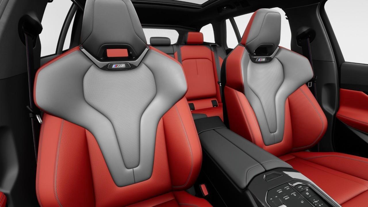 2026 BMW M5 Base 4dr All-Wheel Drive Touring Photo