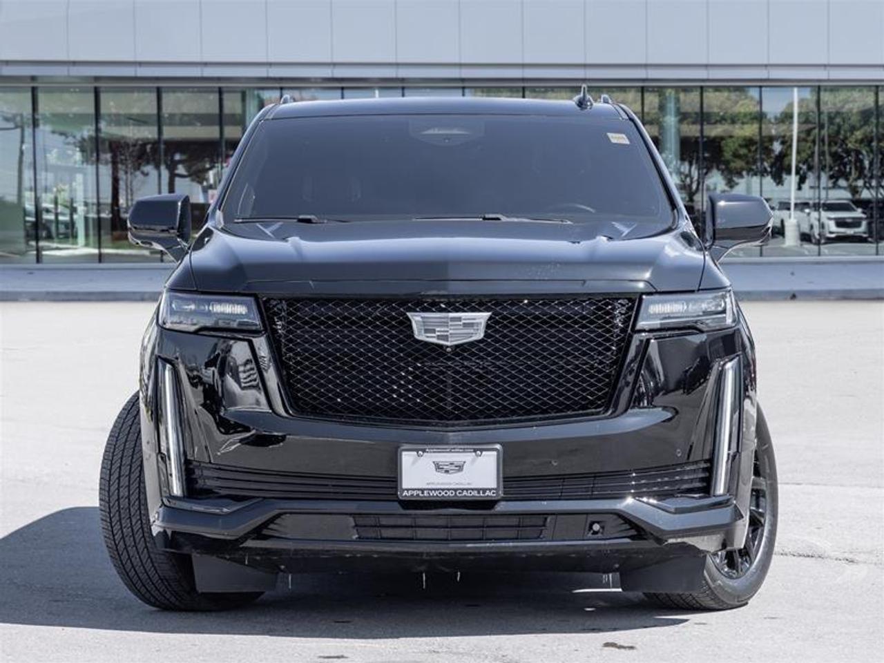 2023 Cadillac Escalade ESV Sport Platinum 4x4 Photo