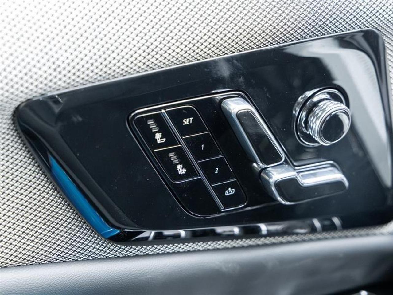 2026 Cadillac OPTIQ Sport 4dr Photo