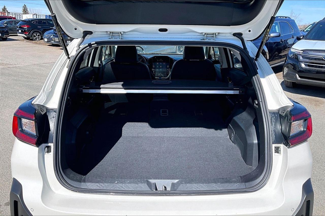 2025 Subaru Crosstrek LIMITED AWD   FULLY LOADED!   SUNROOF   LEATHER Photo