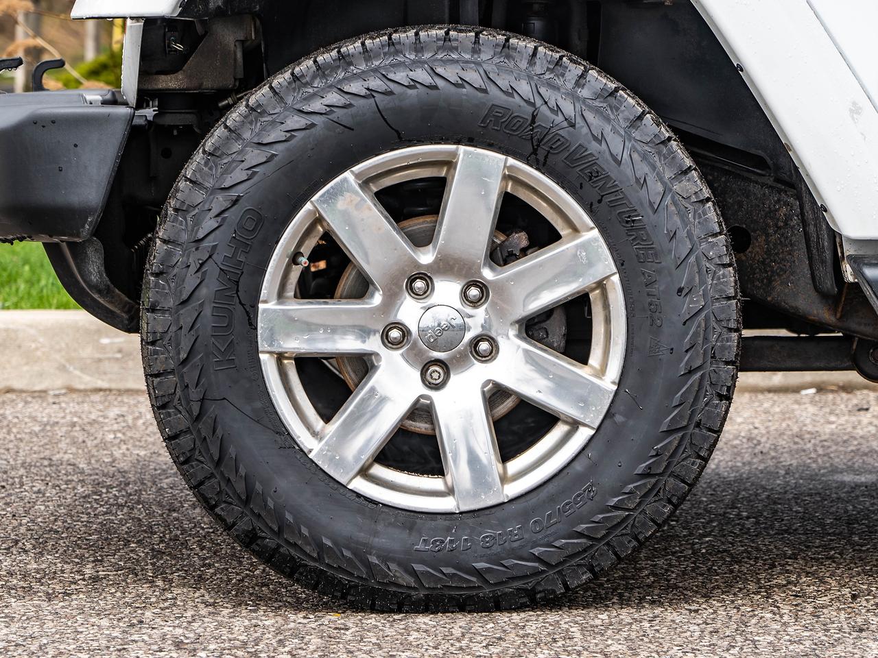 2016 Jeep Wrangler 4WD 4DR SAHARA Photo