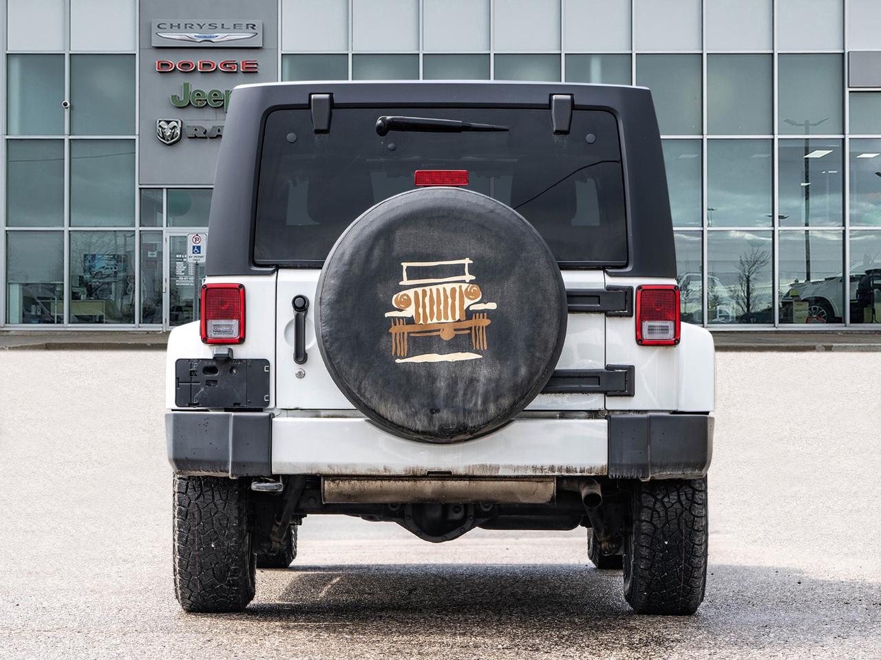 2016 Jeep Wrangler 4WD 4DR SAHARA Photo