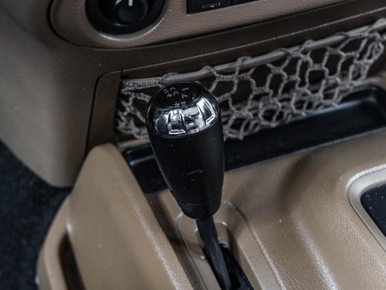 2016 Jeep Wrangler 4WD 4DR SAHARA Photo