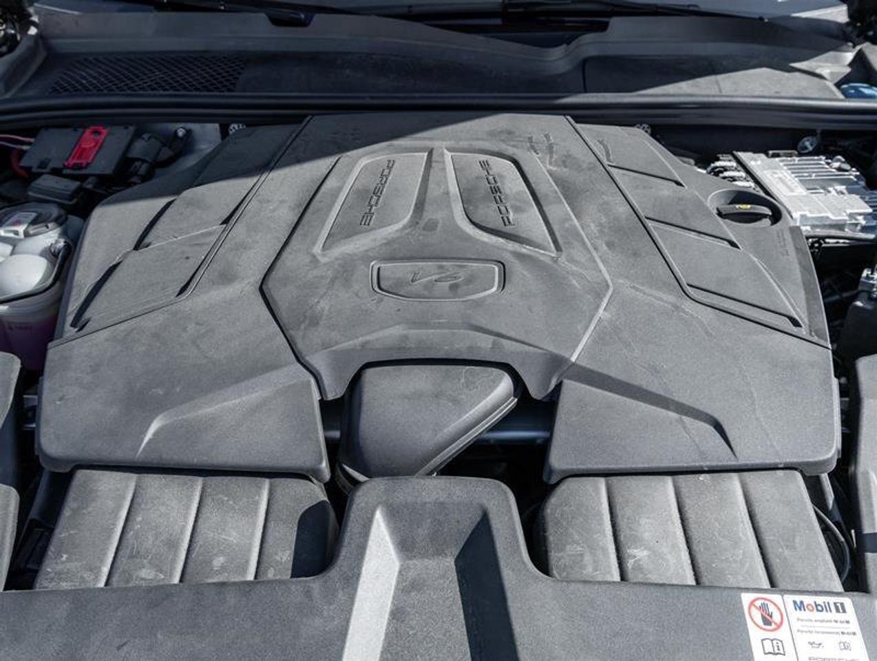 2024 Porsche Cayenne Coupe AWD CPO Premium Pkg Plus 21 RS Spyder Design Photo