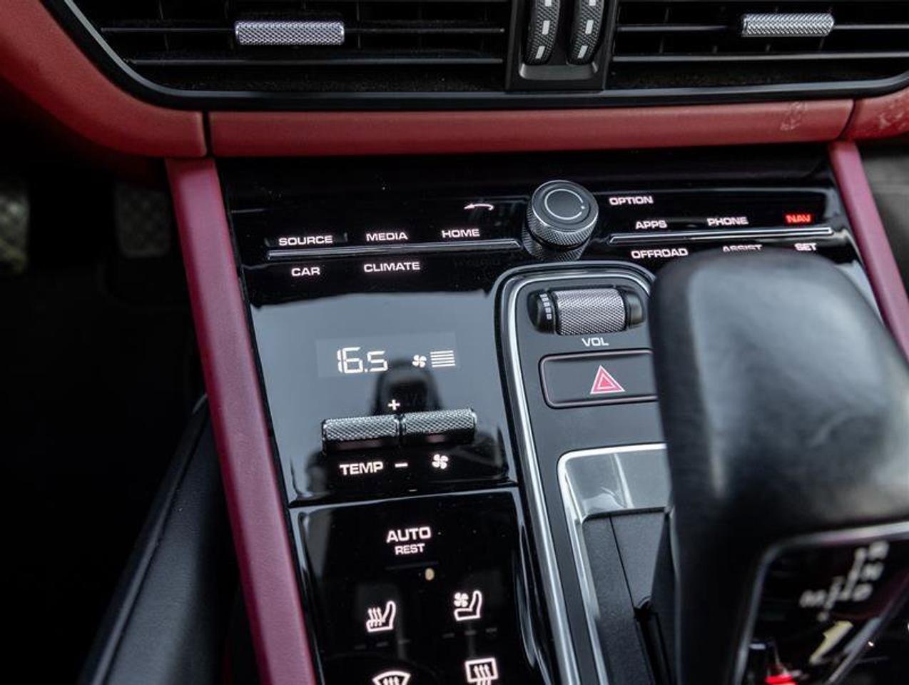 2023 Porsche Cayenne Platinum Edition AWD Premium Pkg Plus Seat Belts i Photo