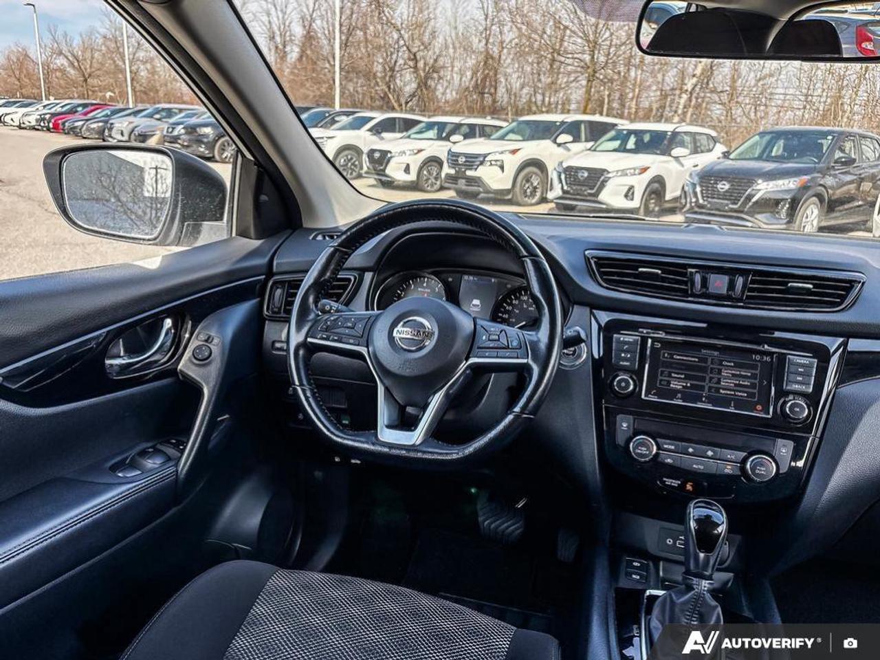 2022 Nissan Qashqai SV AWD   Heated Seats   Apple Car Play Photo