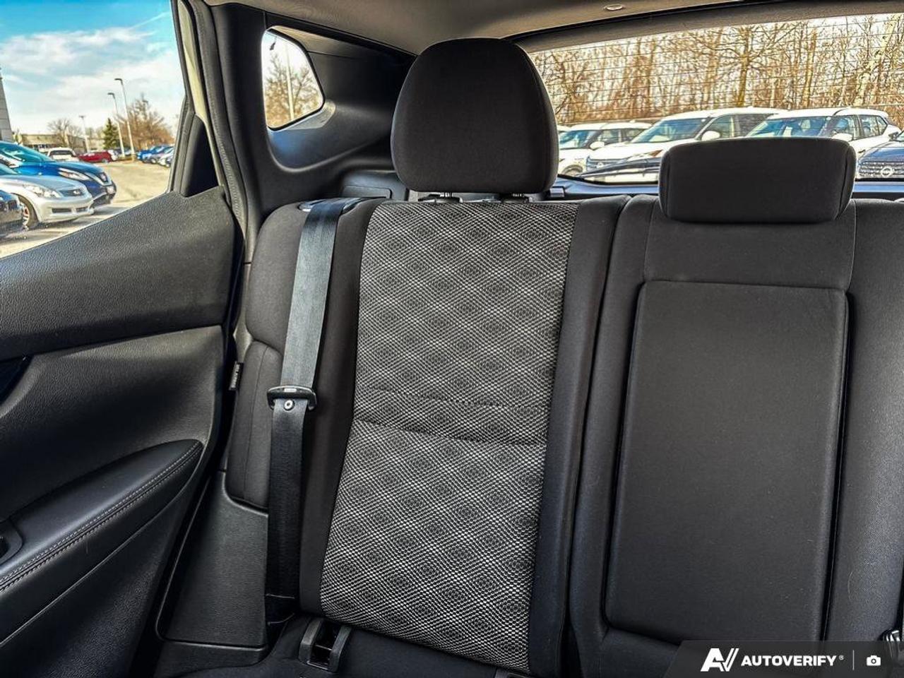 2022 Nissan Qashqai SV AWD   Heated Seats   Apple Car Play Photo