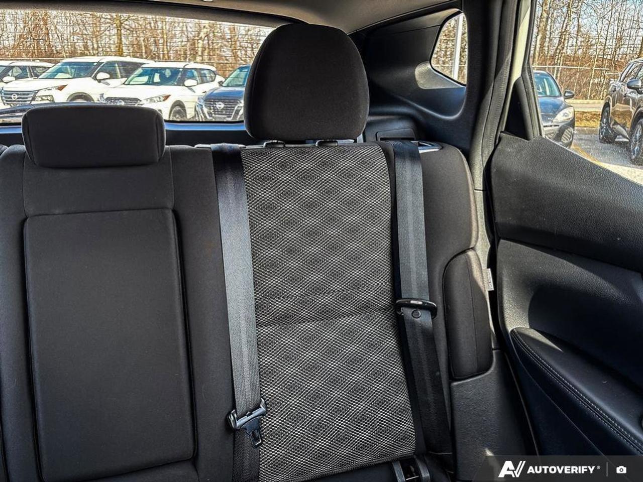 2022 Nissan Qashqai SV AWD   Heated Seats   Apple Car Play Photo