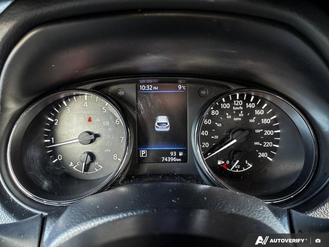 2022 Nissan Qashqai SV AWD   Heated Seats   Apple Car Play Photo