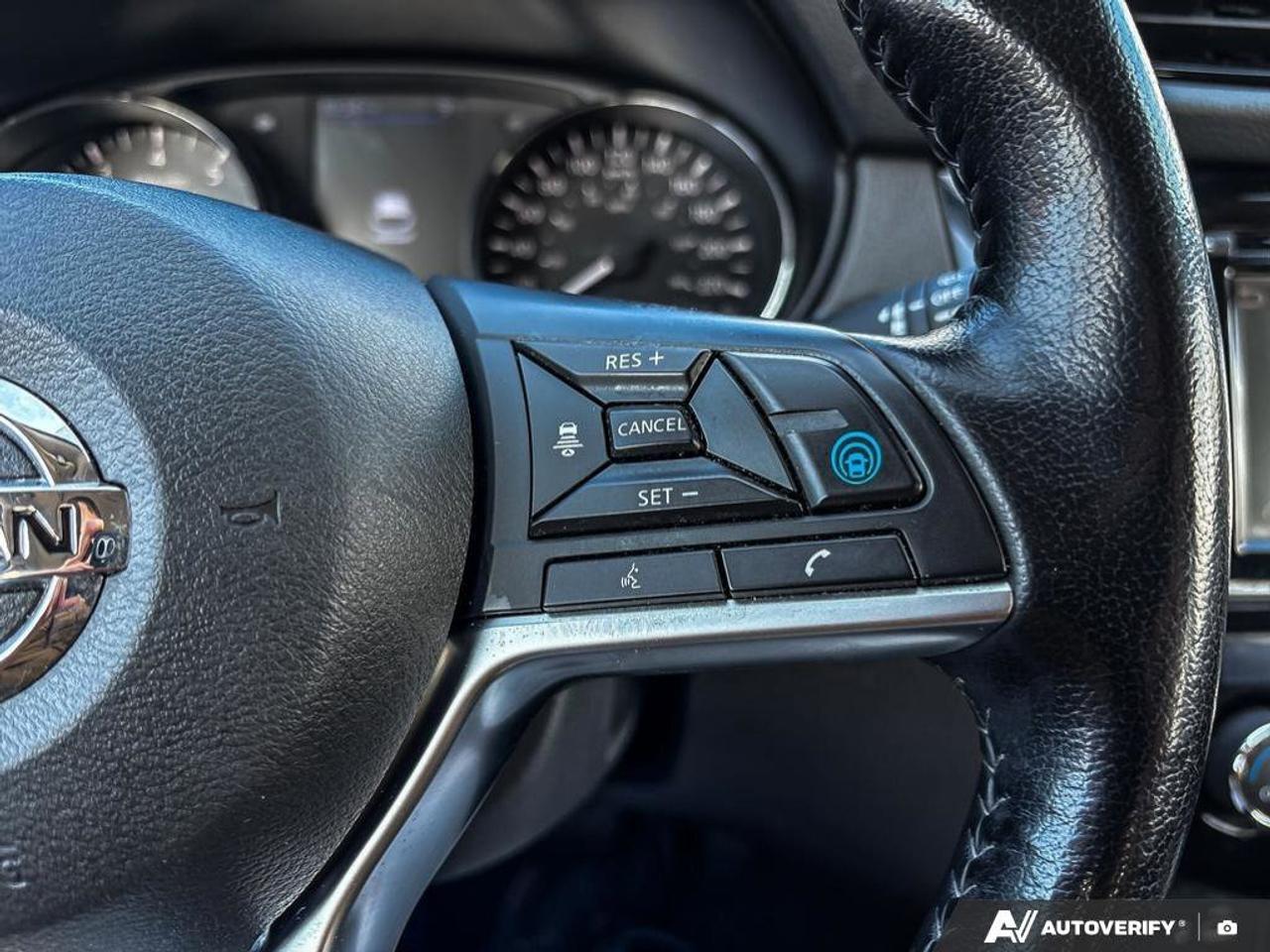 2022 Nissan Qashqai SV AWD   Heated Seats   Apple Car Play Photo