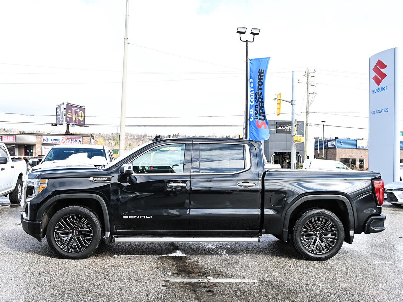 2020 GMC Sierra 1500 Denali Crew Cab 4x4 ~Nav ~Leather ~Sunroof ~Camera Photo