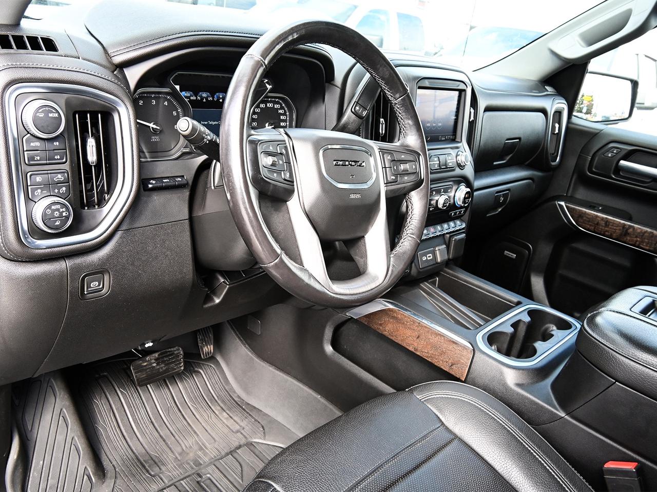 2020 GMC Sierra 1500 Denali Crew Cab 4x4 ~Nav ~Leather ~Sunroof ~Camera Photo