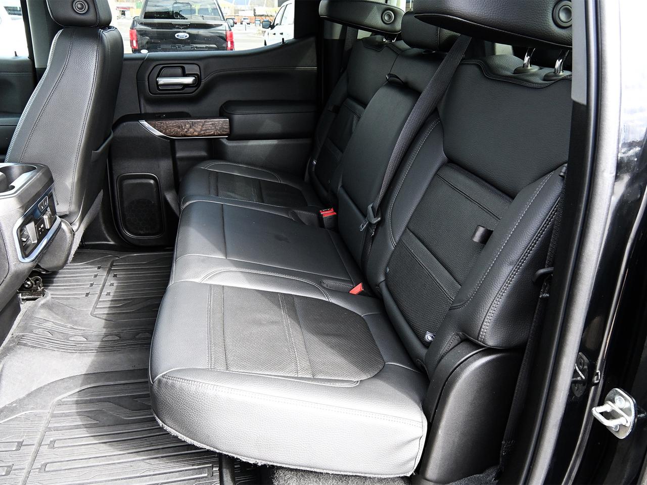 2020 GMC Sierra 1500 Denali Crew Cab 4x4 ~Nav ~Leather ~Sunroof ~Camera Photo
