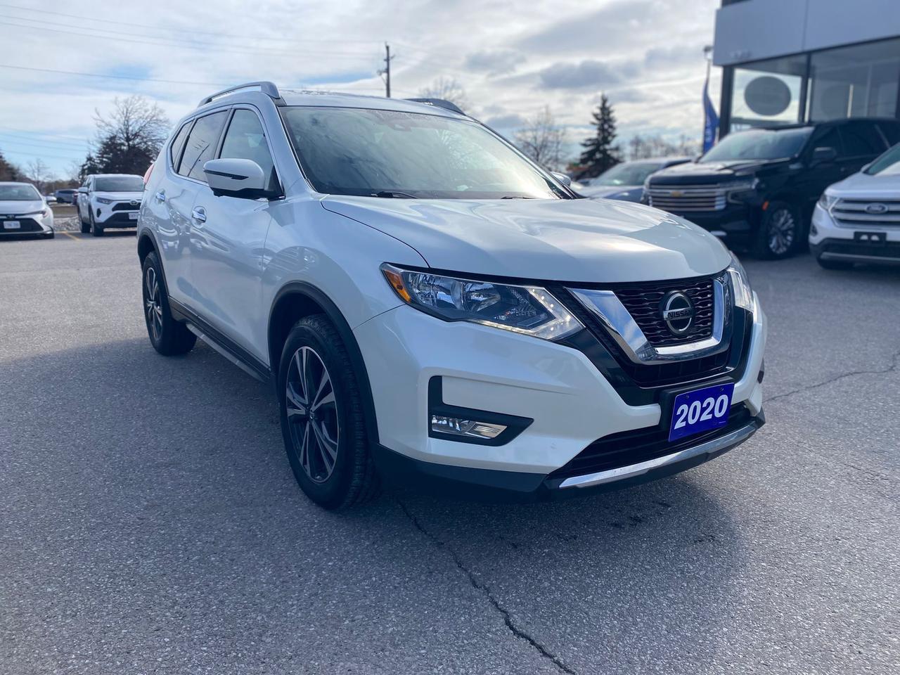 2020 Nissan Rogue SV AWD ~Nav ~Heated Seats ~Moonroof ~Bluetooth Photo